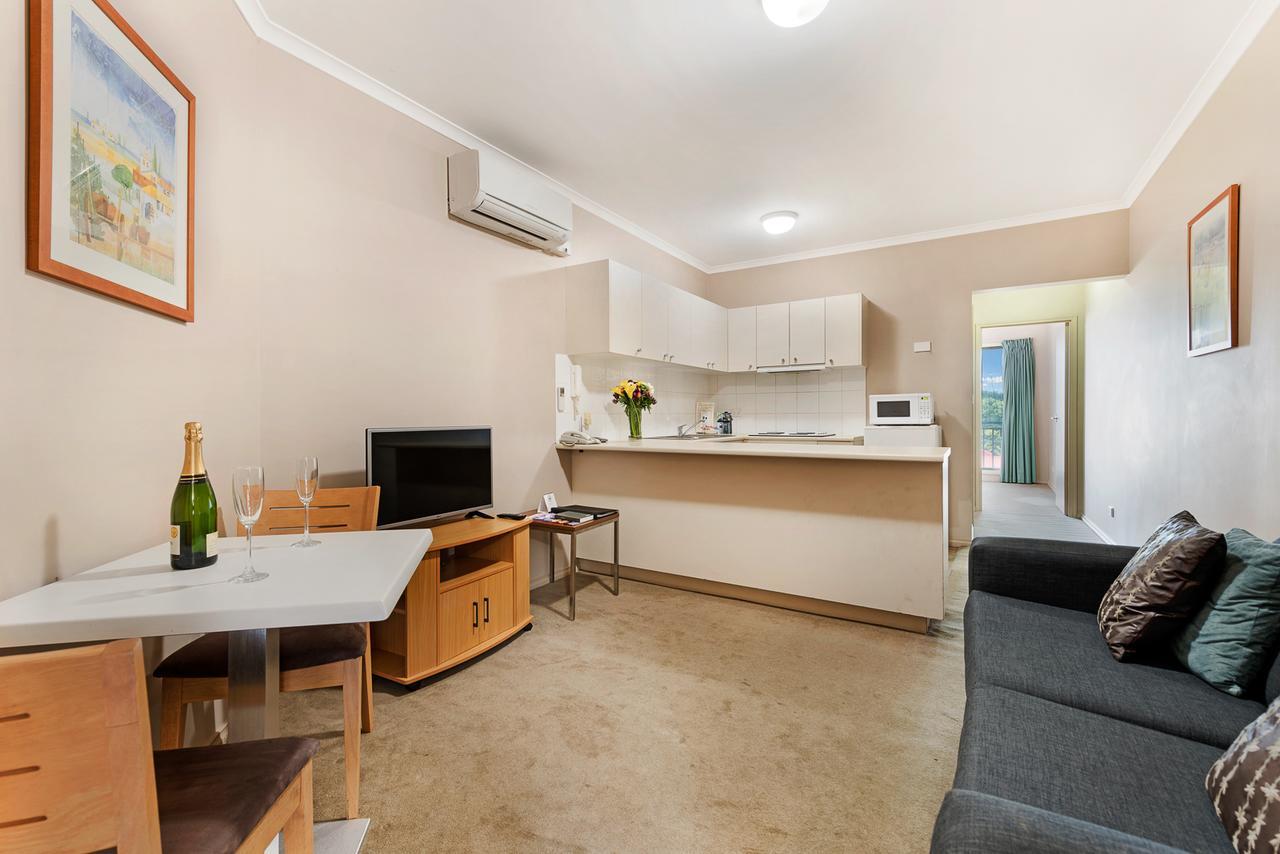 Punt Road Apartment Hotel Melbourne Exterior foto
