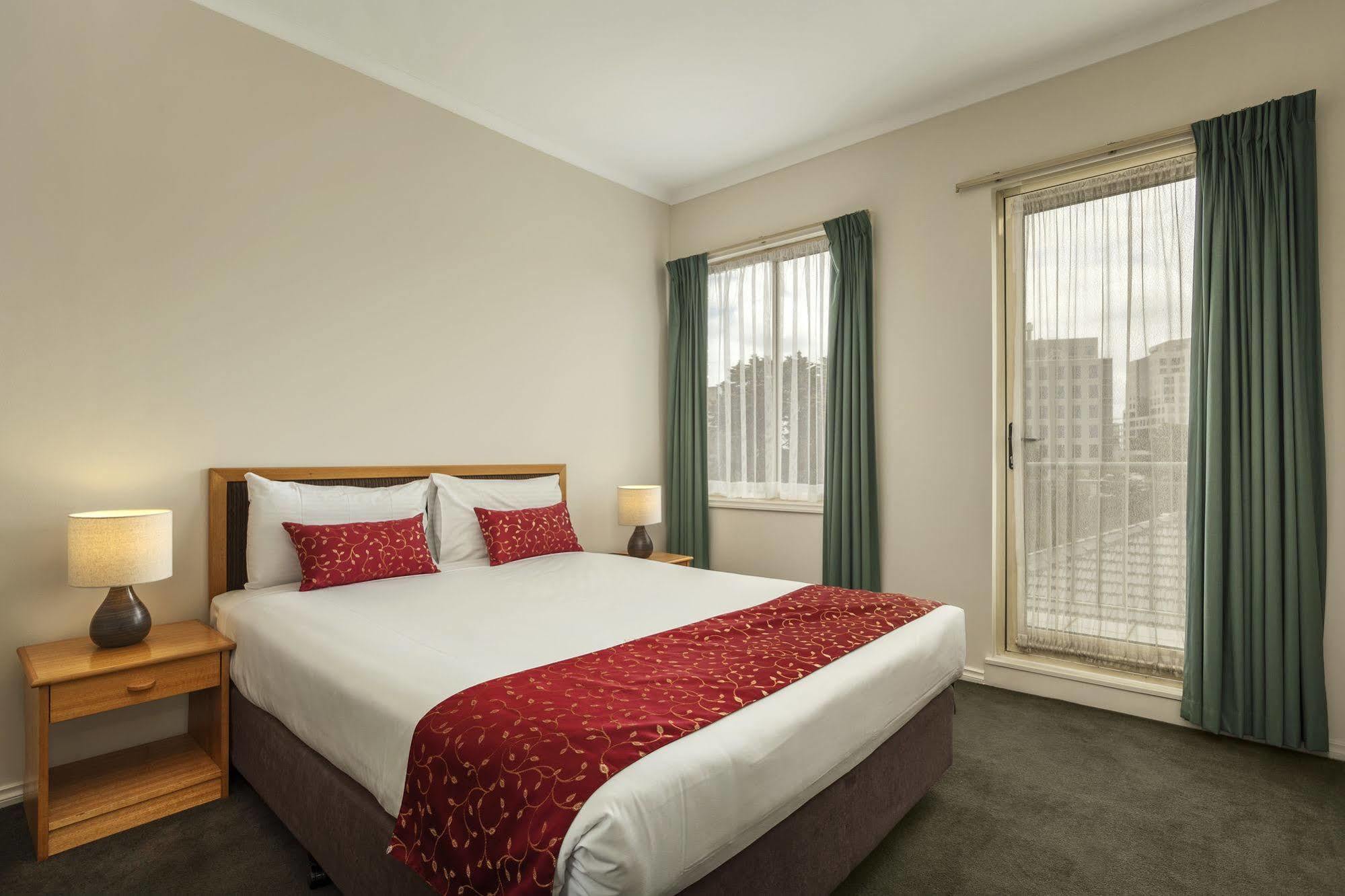 Punt Road Apartment Hotel Melbourne Exterior foto